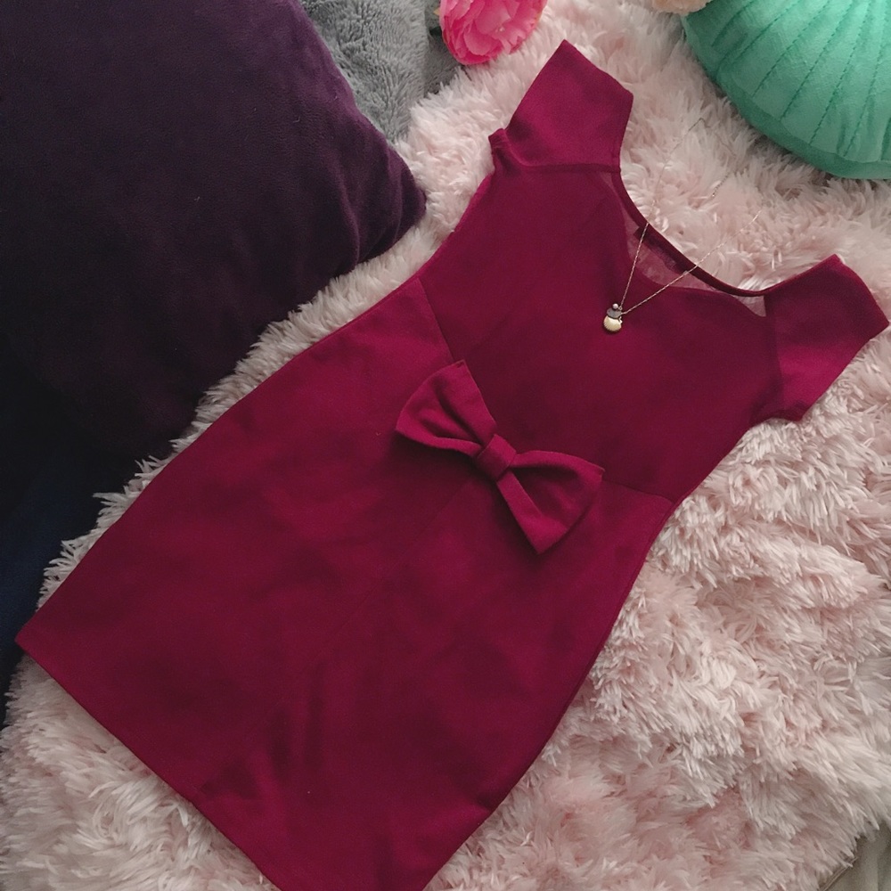 Back Bow Maroon Dress